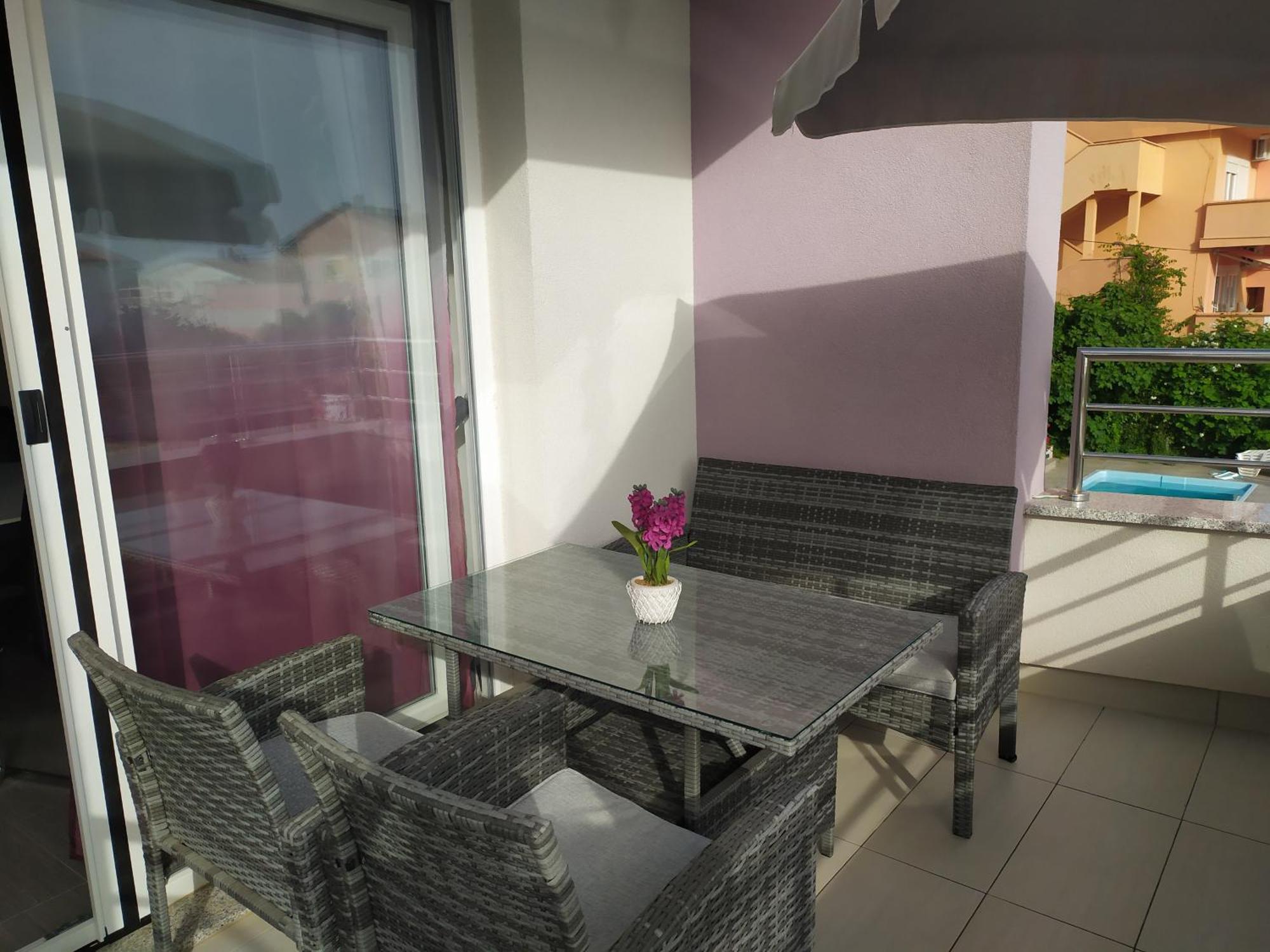Apartments Villa Lavanda Zadar Buitenkant foto